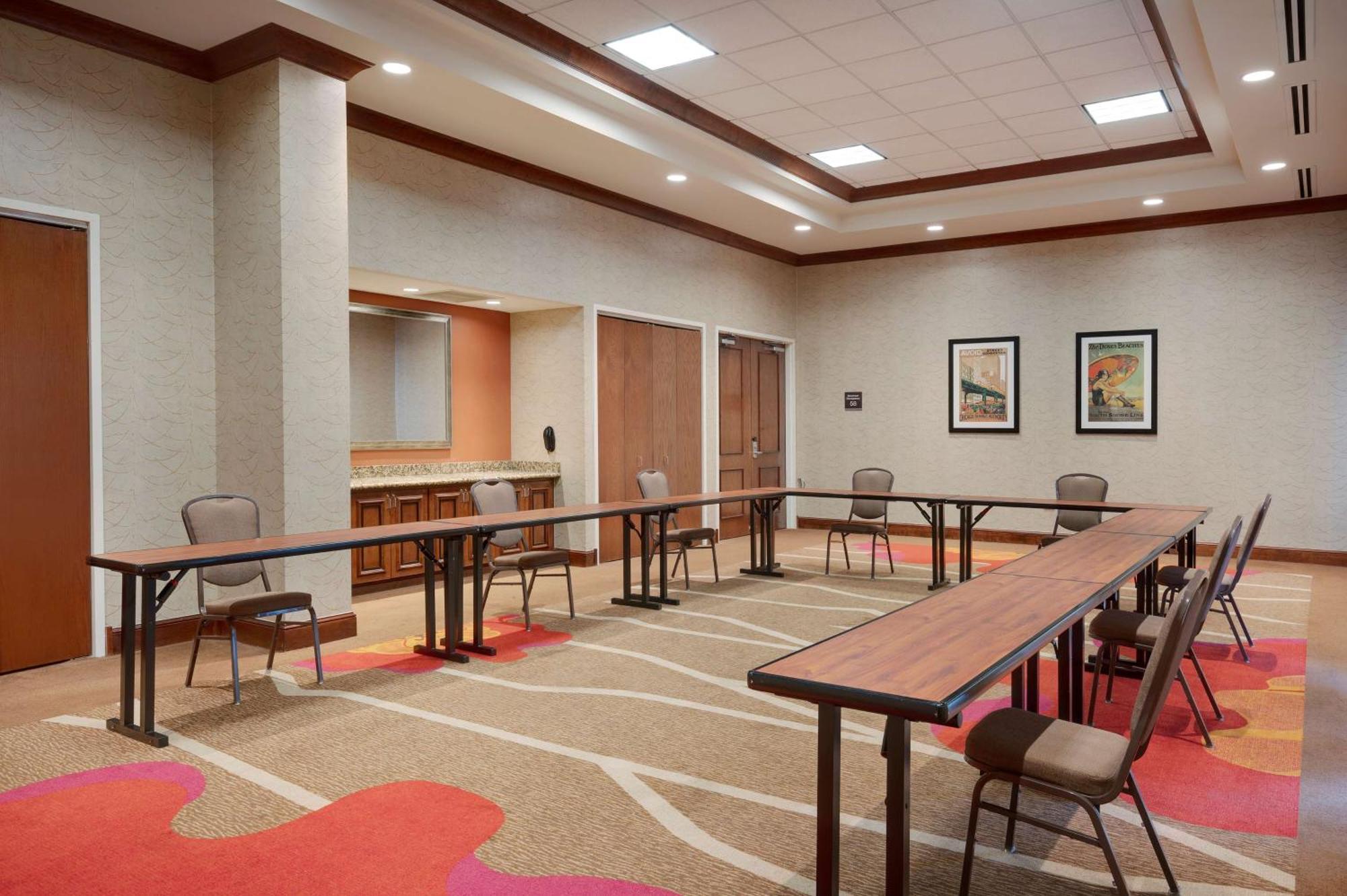 Hilton Garden Inn Chicago/Midway Airport Bedford Park Dış mekan fotoğraf